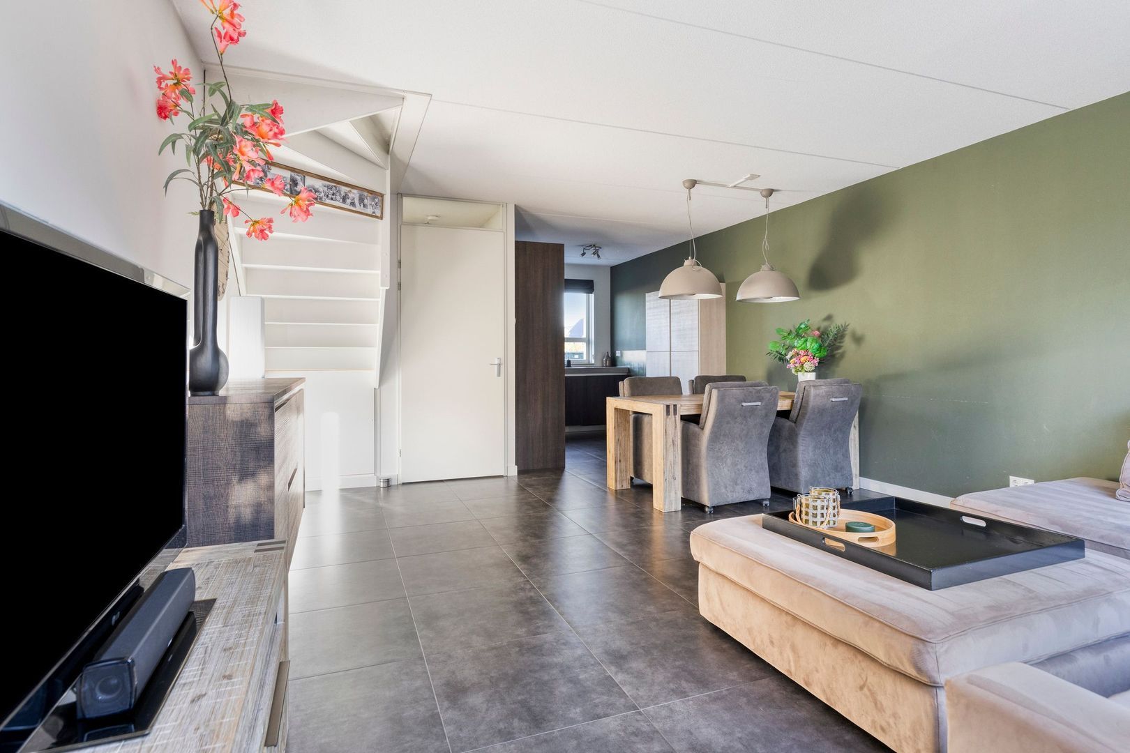 Stationsplein 59, Pijnacker foto-9 blur