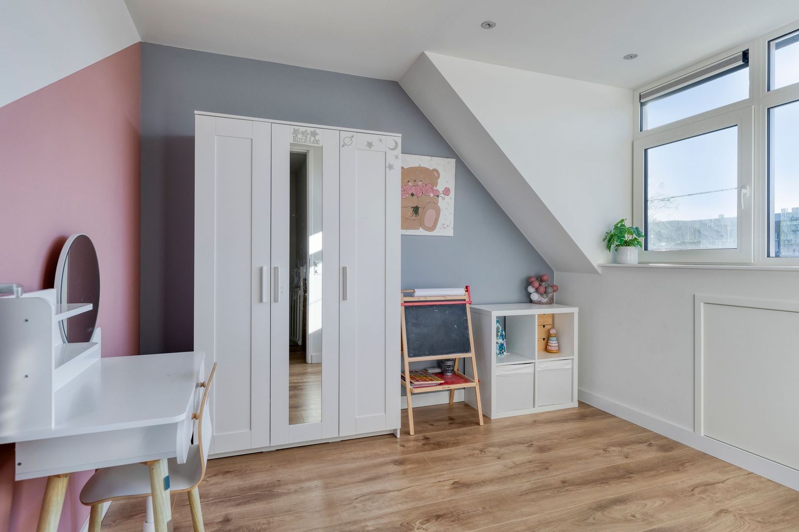 Stationsplein 59, Pijnacker foto-22 blur