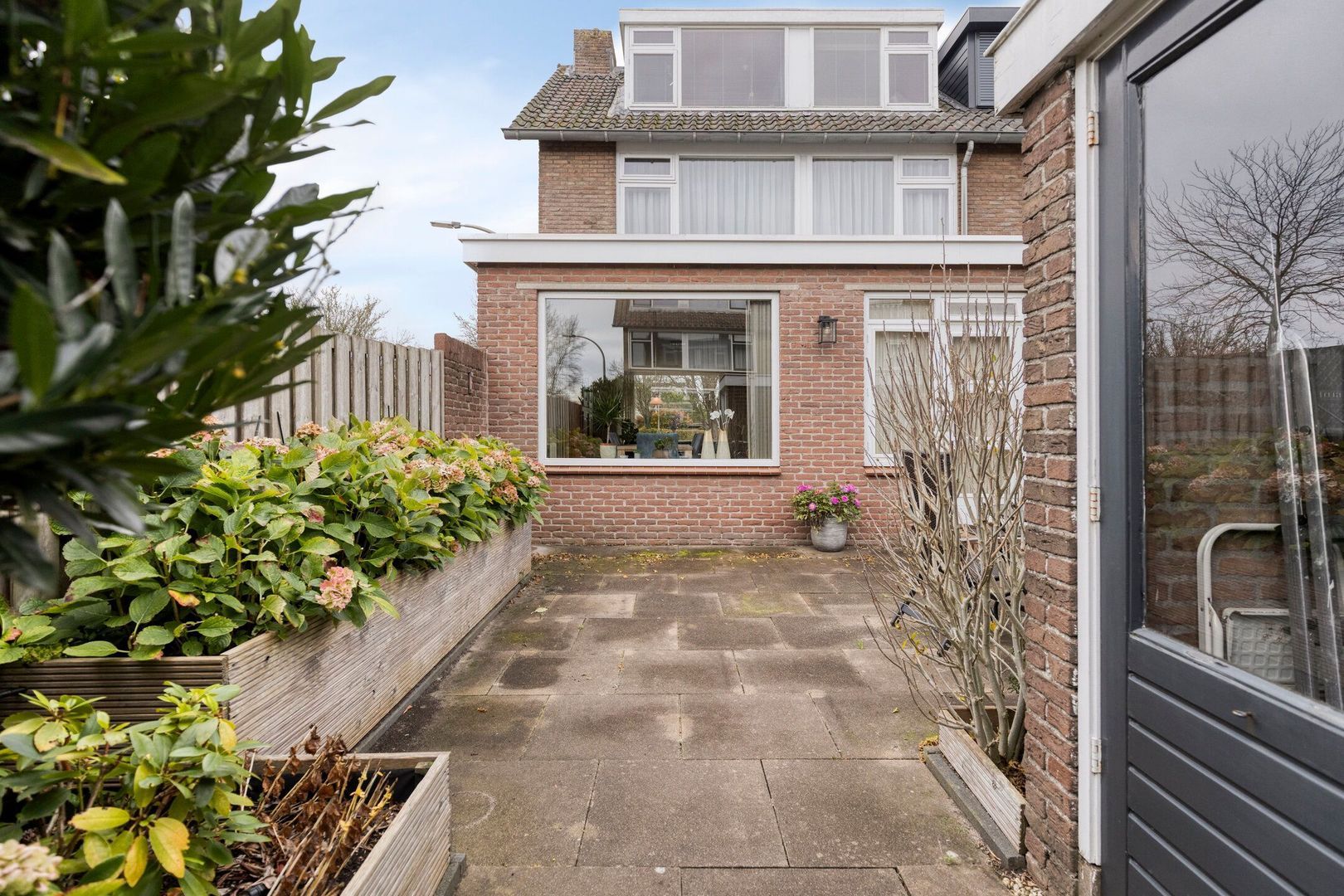 Rommesingel 14, Pijnacker foto-1 blur