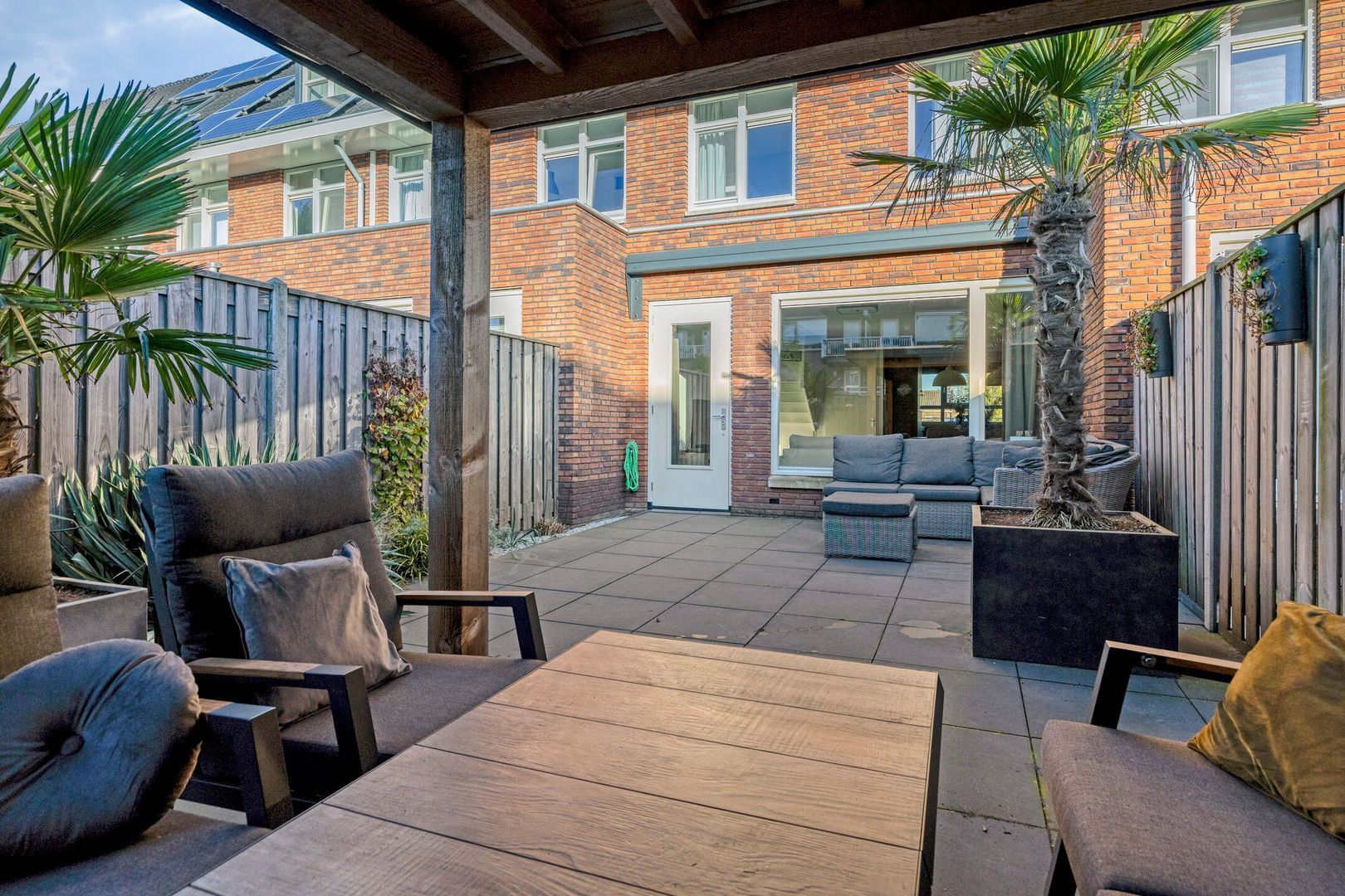 Stationsplein 59, Pijnacker foto-25 blur