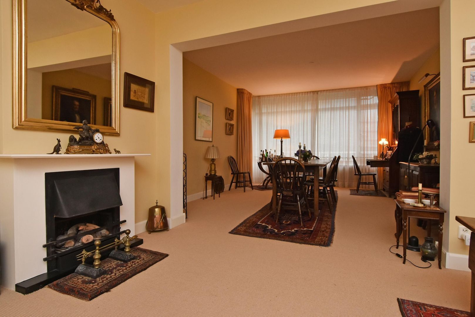 Suzannaland 606, Den Haag foto-2 blur