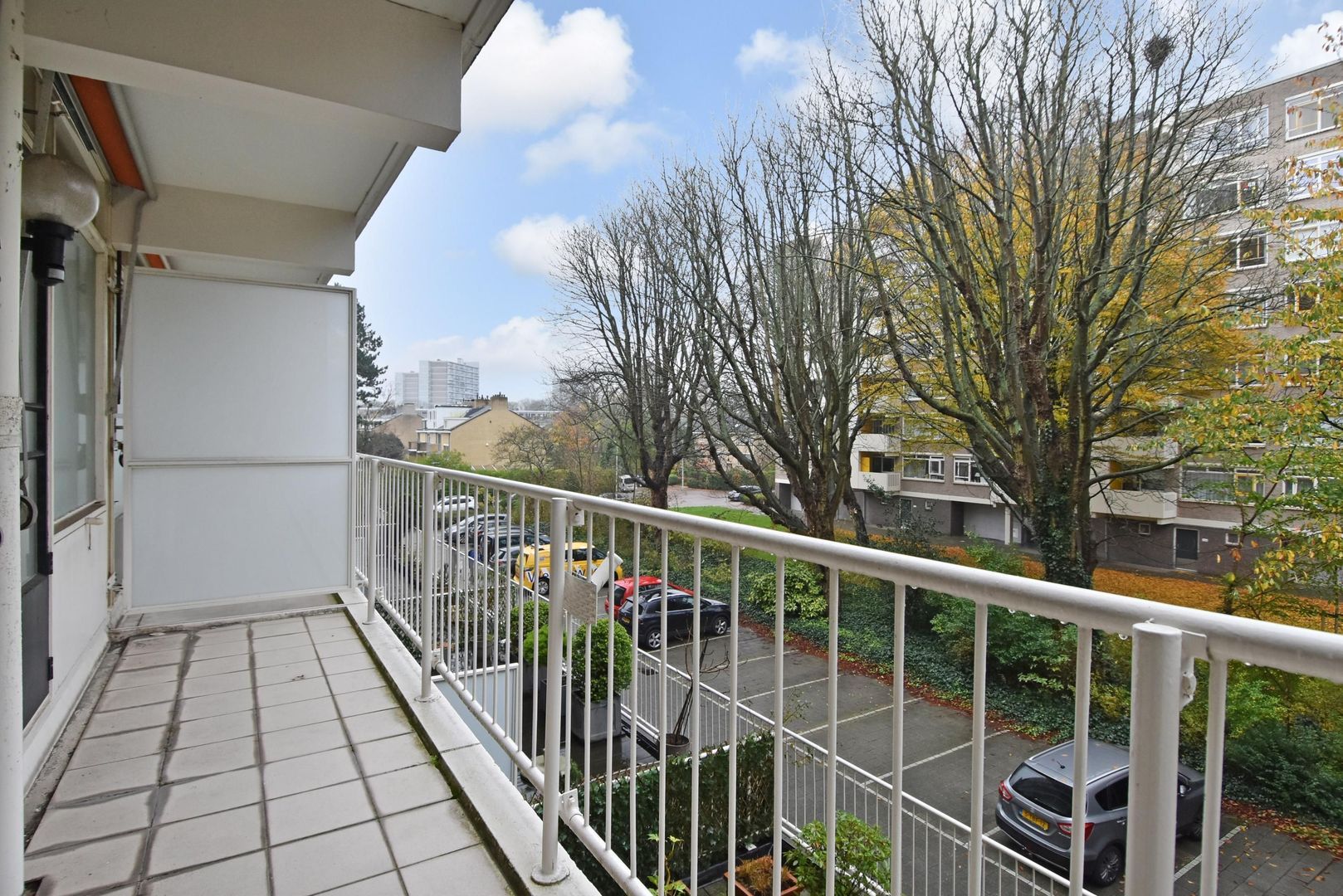 Suzannaland 606, Den Haag foto-28 blur