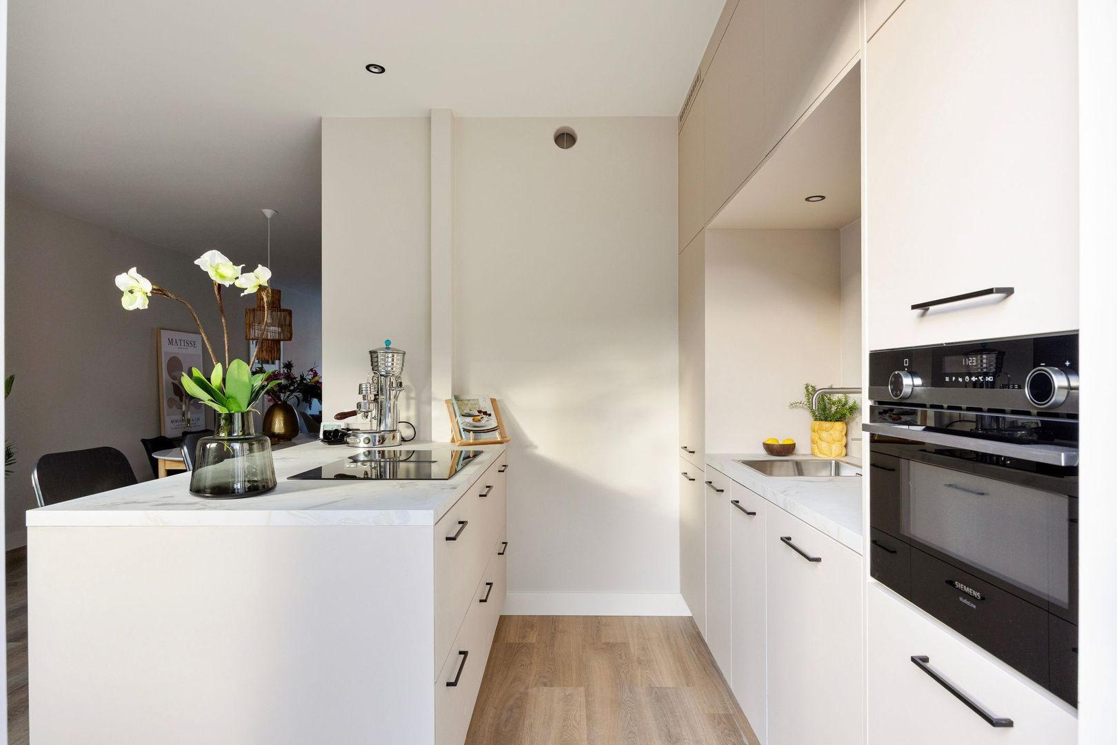 Cornelis Trompstraat 74, Delft foto-17 blur