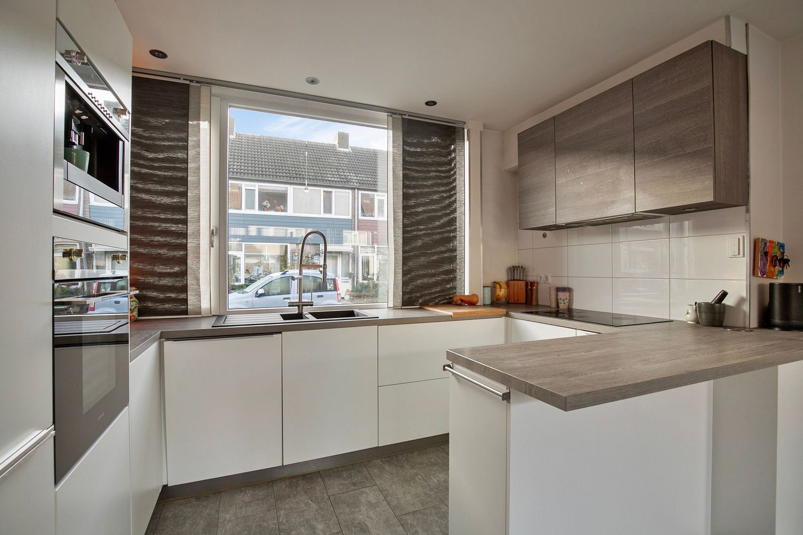 Esdoornlaan 14, Pijnacker foto-2 blur