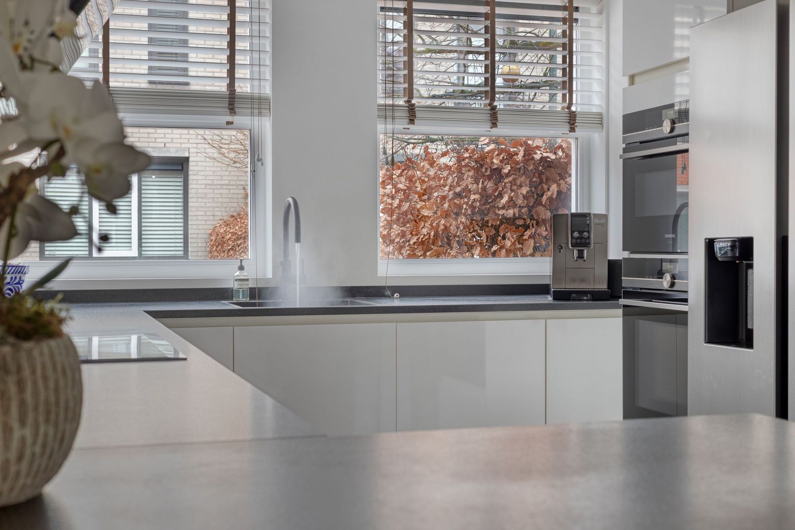 Leliestraat 6, Berkel En Rodenrijs foto-9 blur