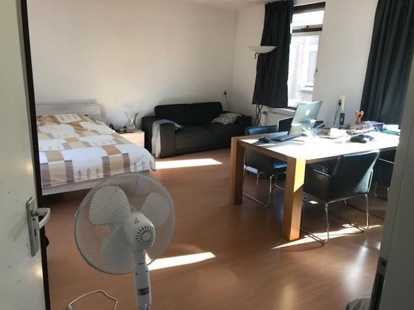 Bouwelouwensteeg, Leiden foto-1