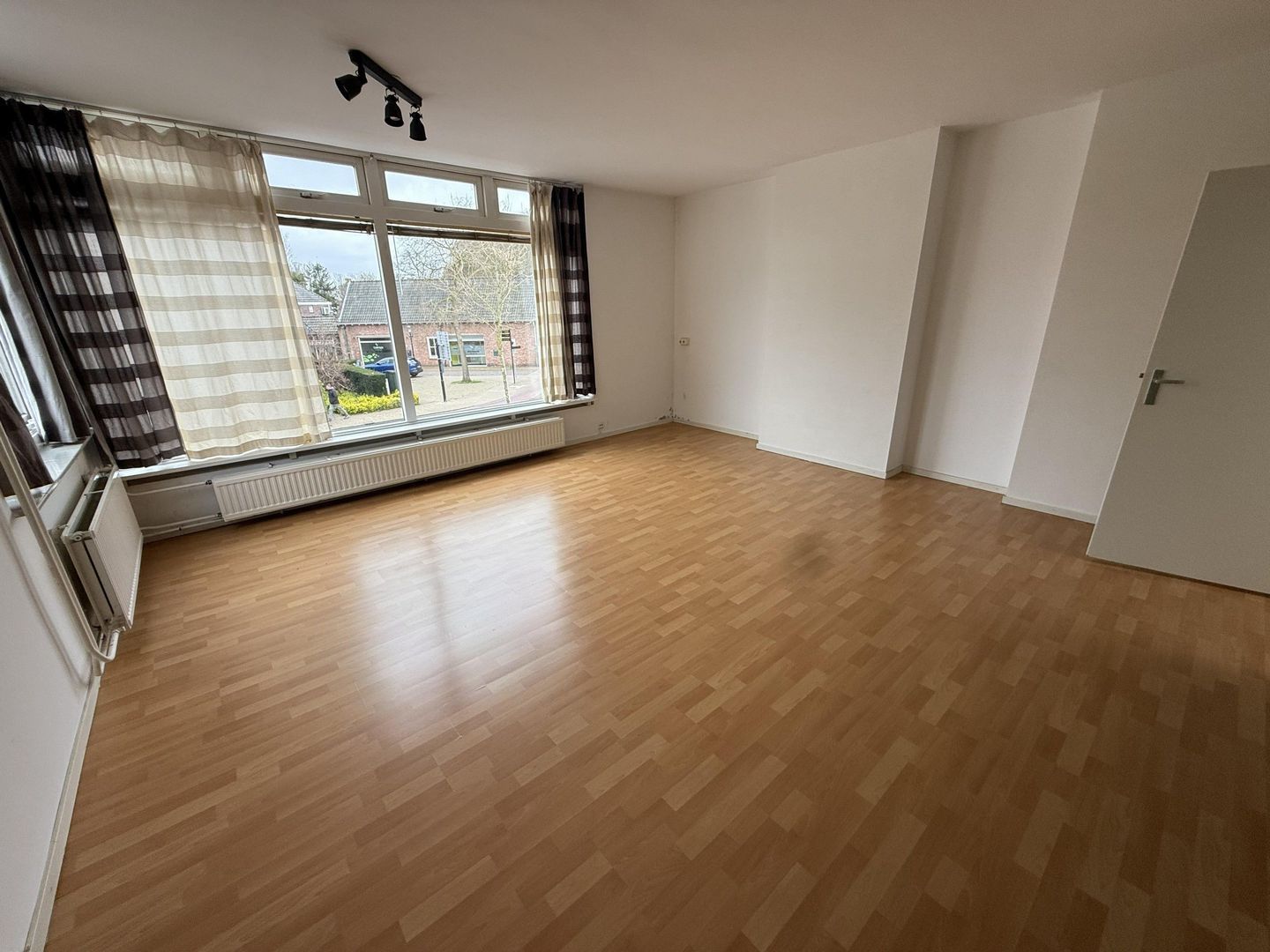 Schoolstraat, Voorschoten foto-3