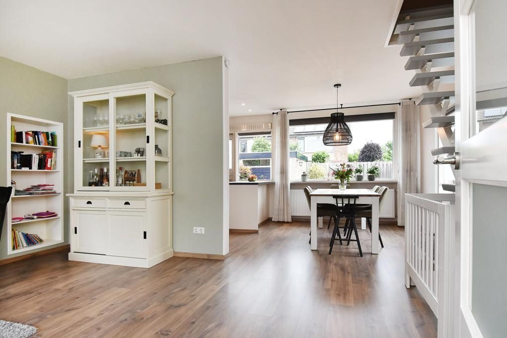 Prinses Beatrixstraat 12, Benthuizen foto-5