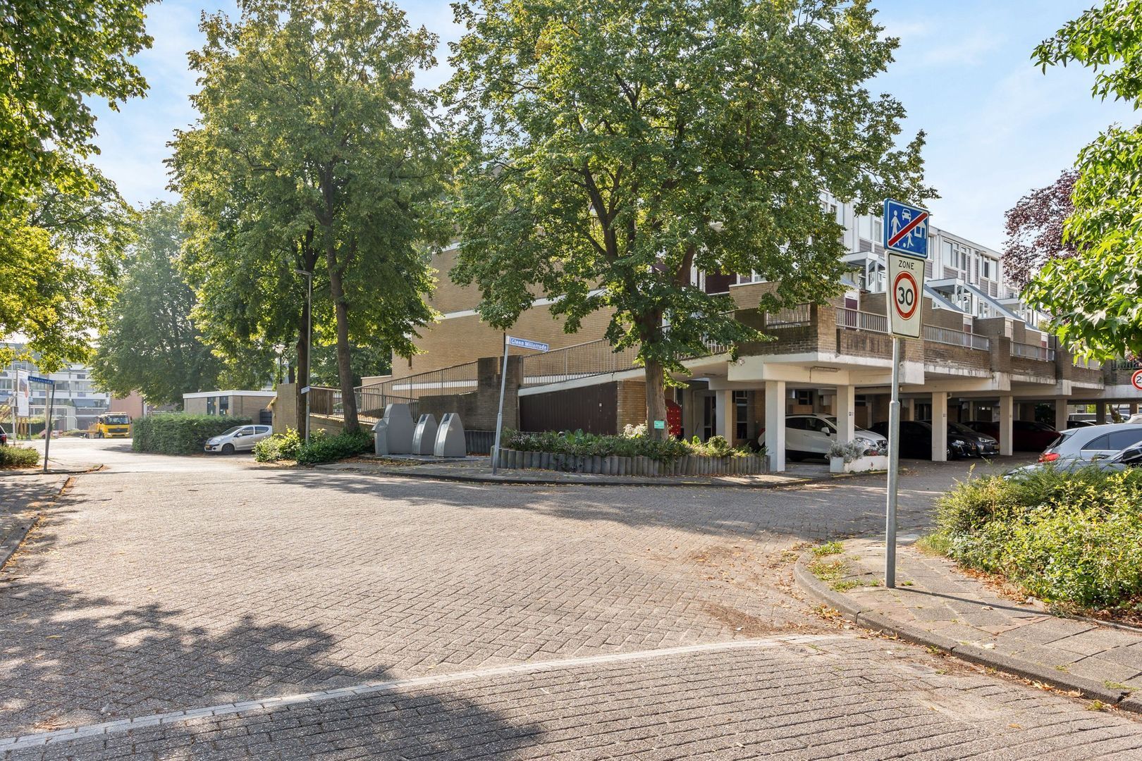 Glenn Millerrode 30, Zoetermeer foto-30