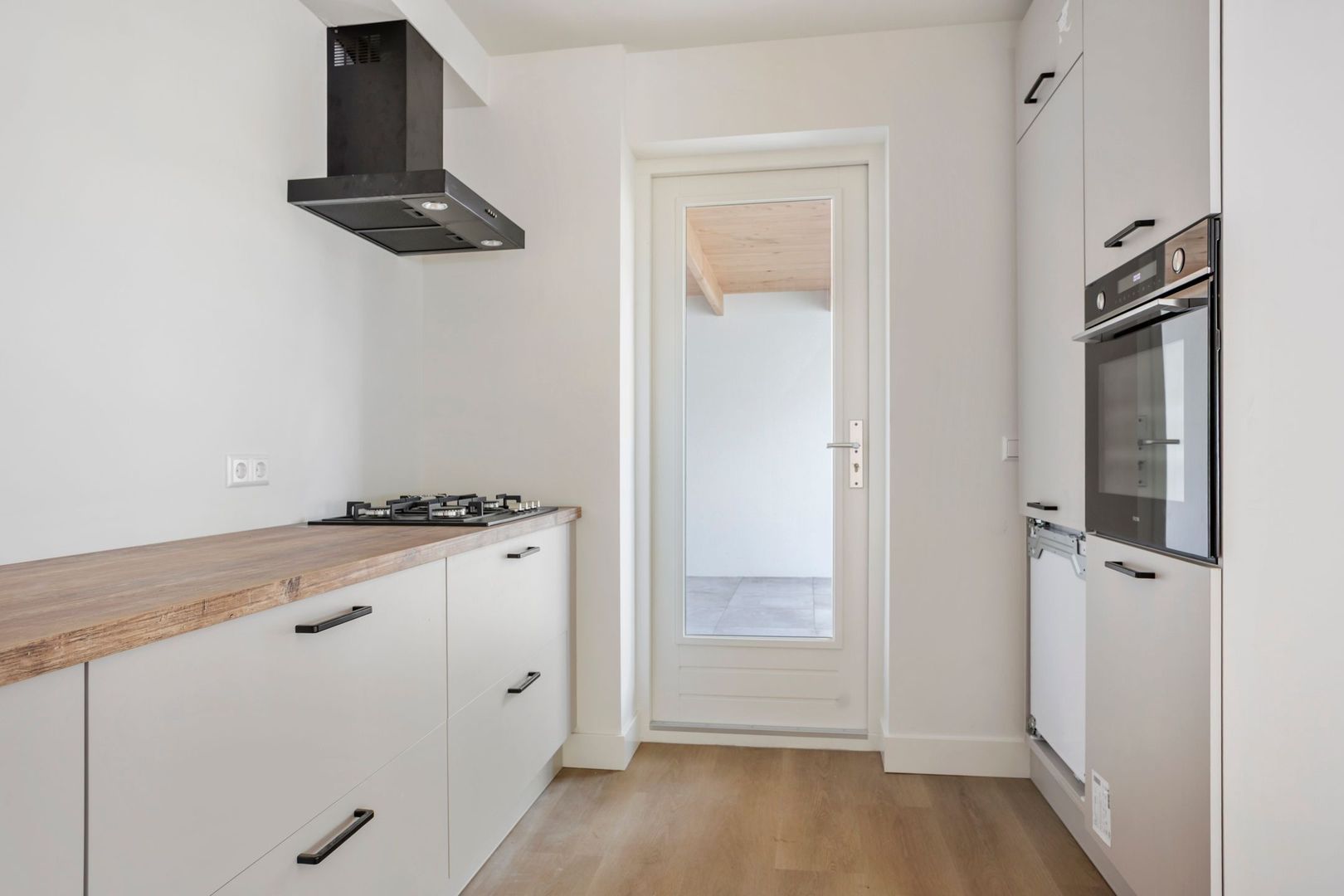 Dorpsstraat 50, Benthuizen foto-6