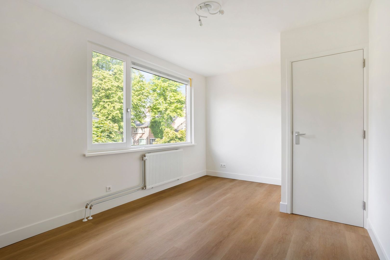 Dorpsstraat 50, Benthuizen foto-16
