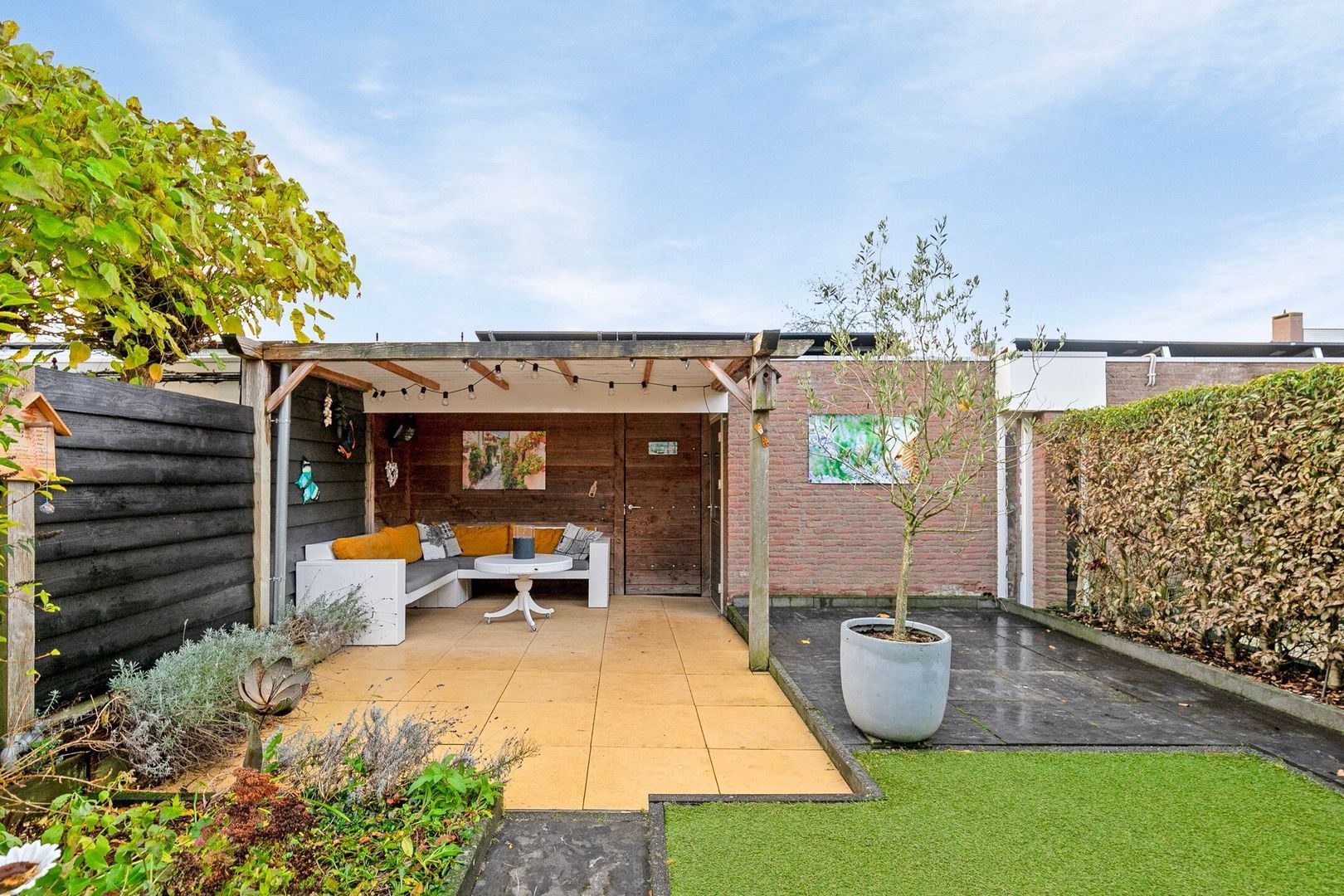 Admiraal de Ruyterstraat 163, Oud-Beijerland foto-29 blur