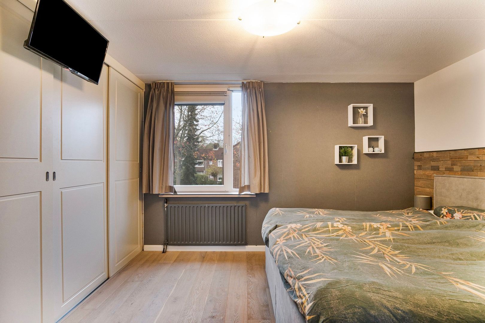 Admiraal de Ruyterstraat 163, Oud-Beijerland foto-17 blur