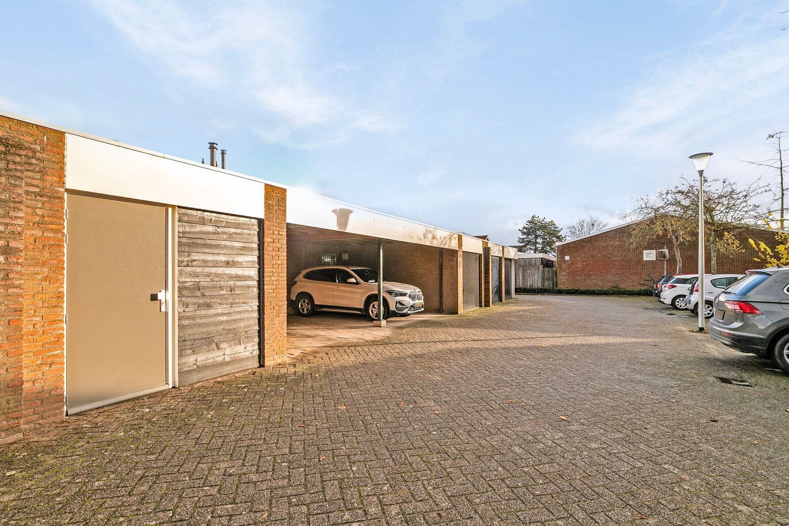 Admiraal de Ruyterstraat 163, Oud-Beijerland foto-31 blur