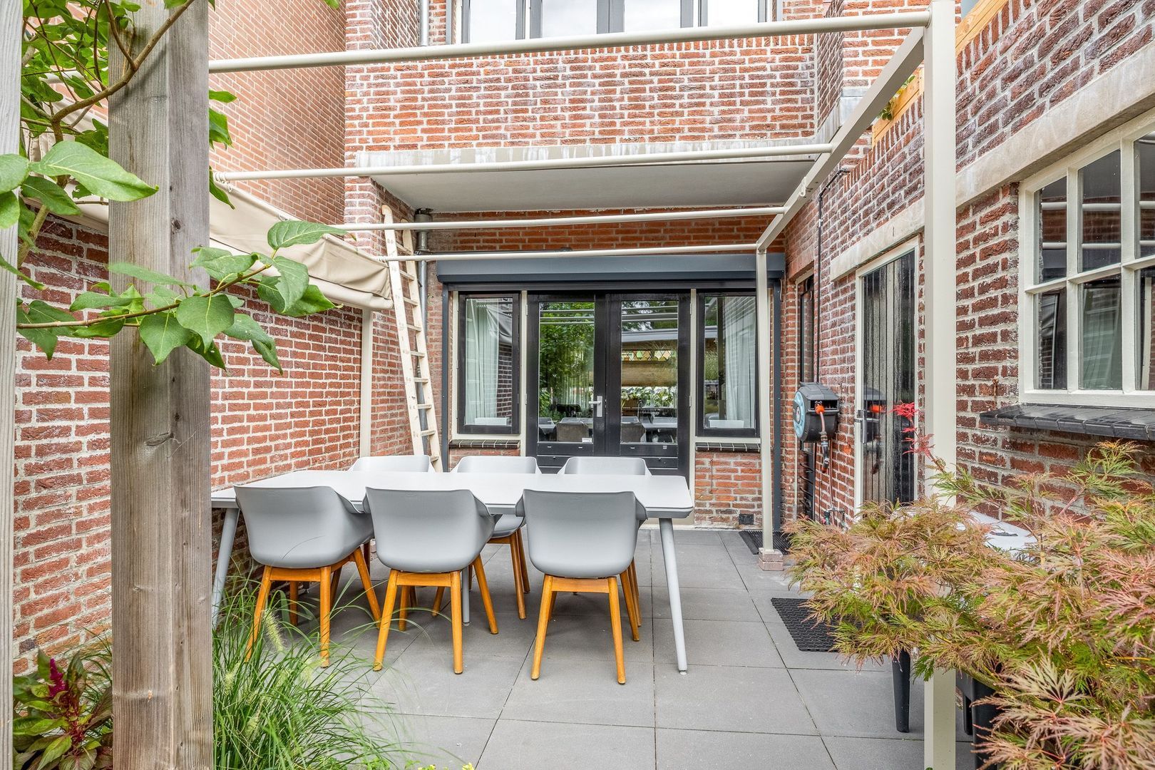 Beneden Molendijk 5, Oud-Beijerland foto-33 blur