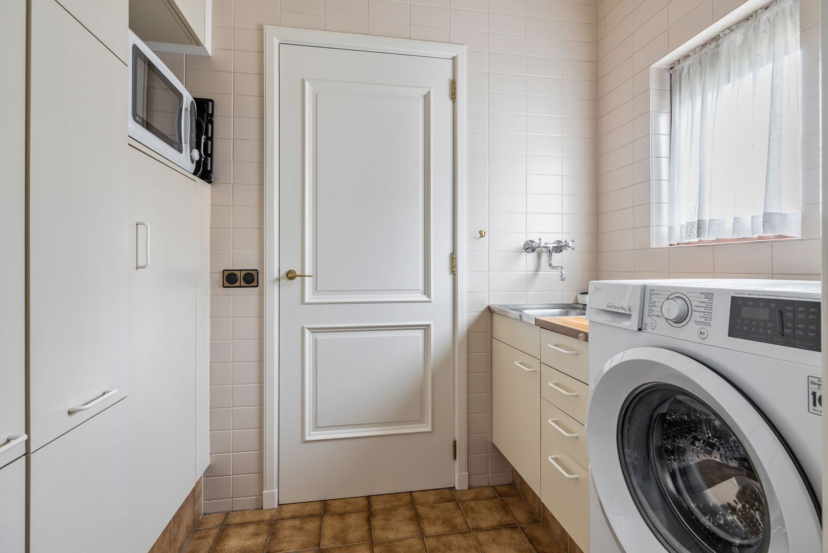 Sinte Catharinadal 2, Willemstad foto-14 blur