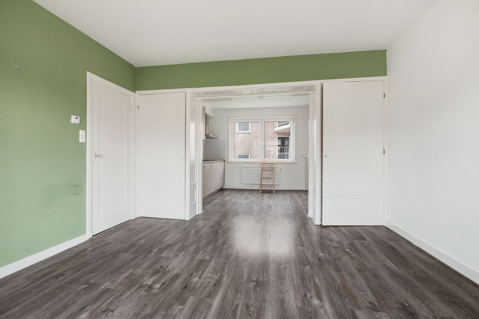 Markt 4 a, Steenbergen foto-3 blur