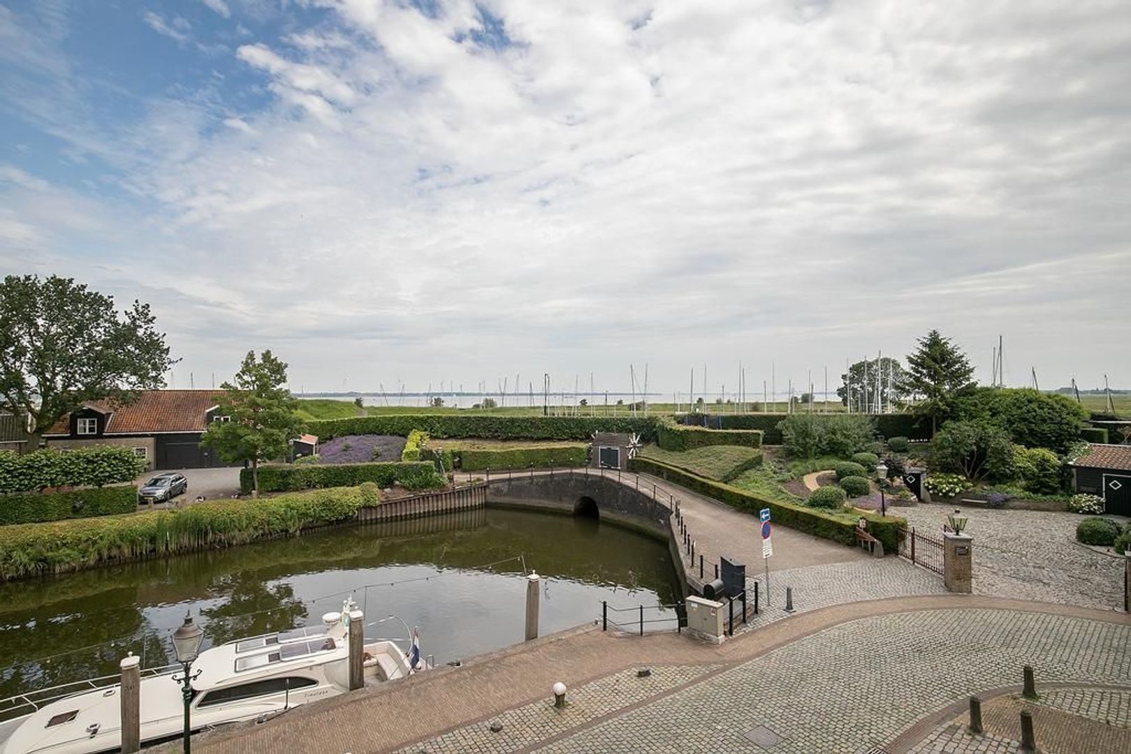 Benedenkade 3 d, Willemstad foto-26 blur