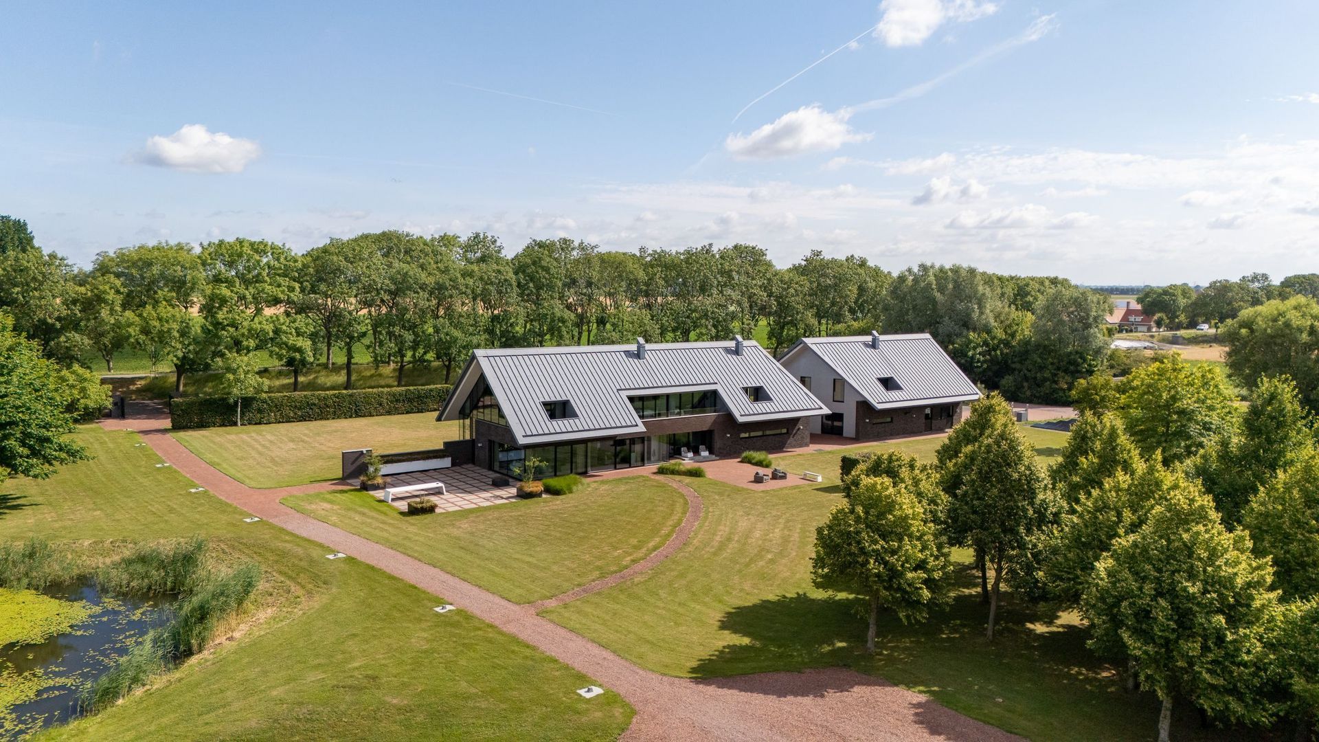 Middelsluissedijk OZ 74 a, Numansdorp foto-2 blur