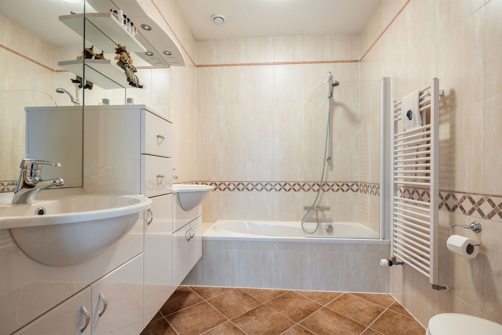 Sinte Catharinadal 2, Willemstad foto-18 blur