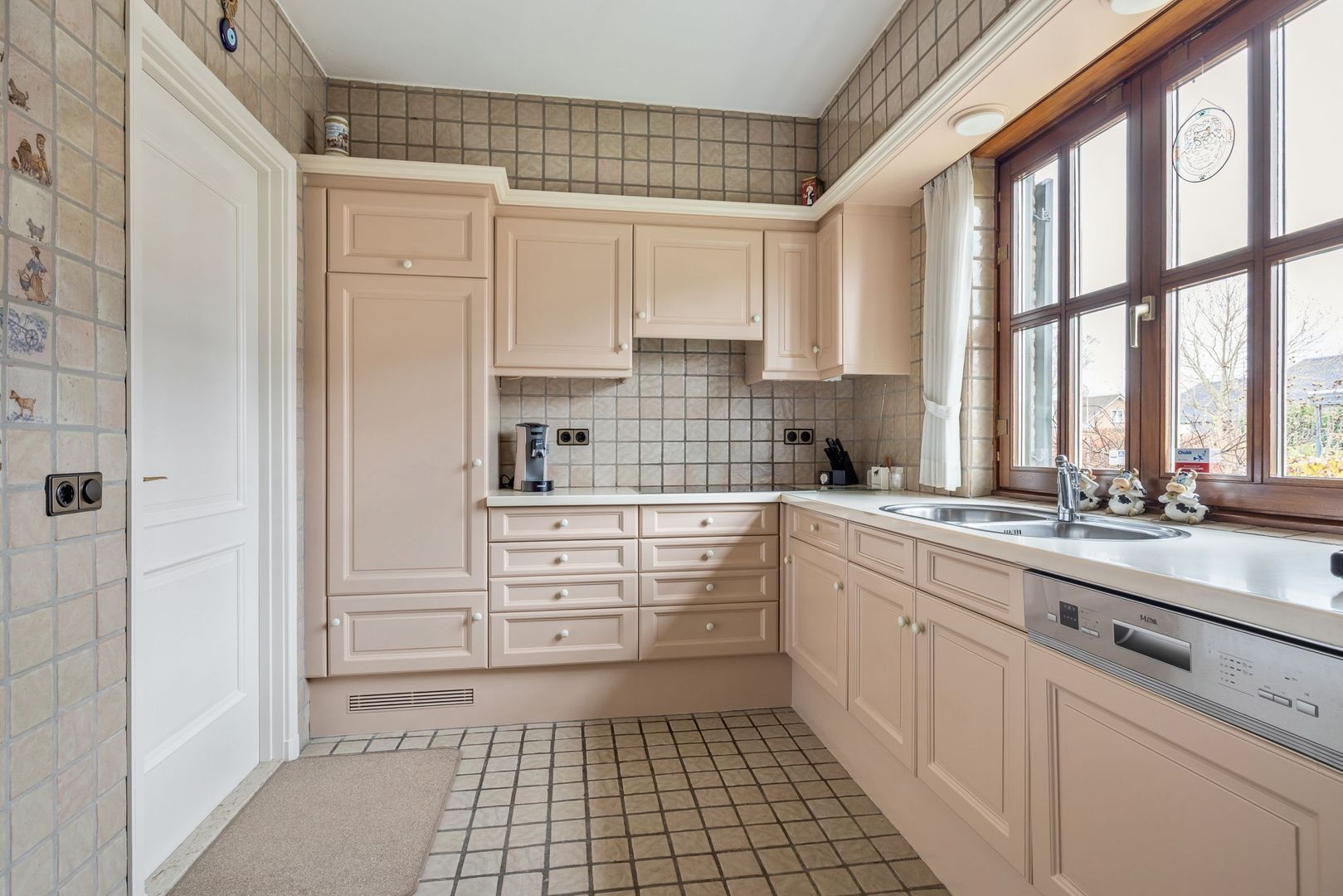 Sinte Catharinadal 2, Willemstad foto-12 blur