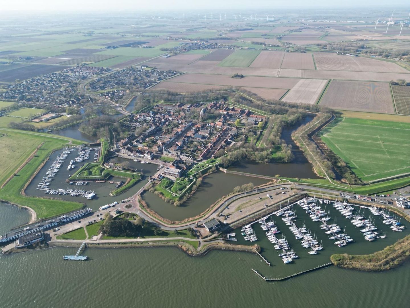 Benedenkade 3 d, Willemstad foto-40 blur