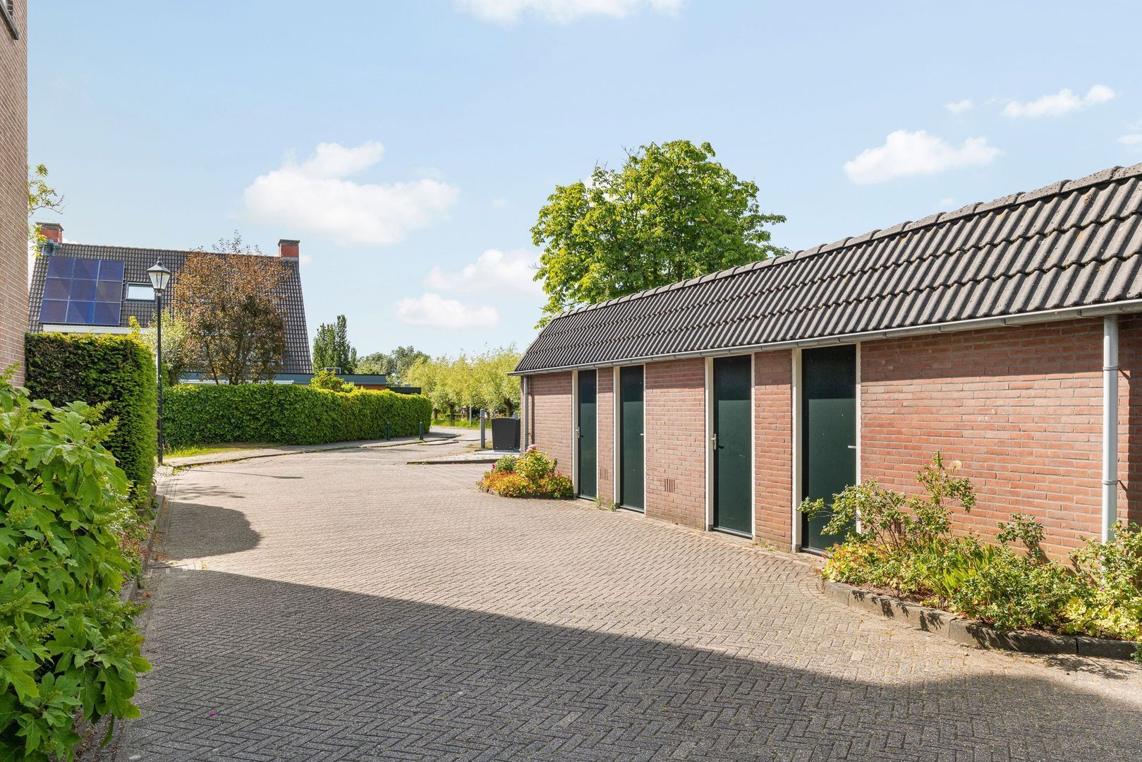 H.B.S.Laan 18, Oud-Beijerland foto-34 blur