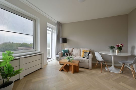 Van Nijenrodeweg 572, Amsterdam