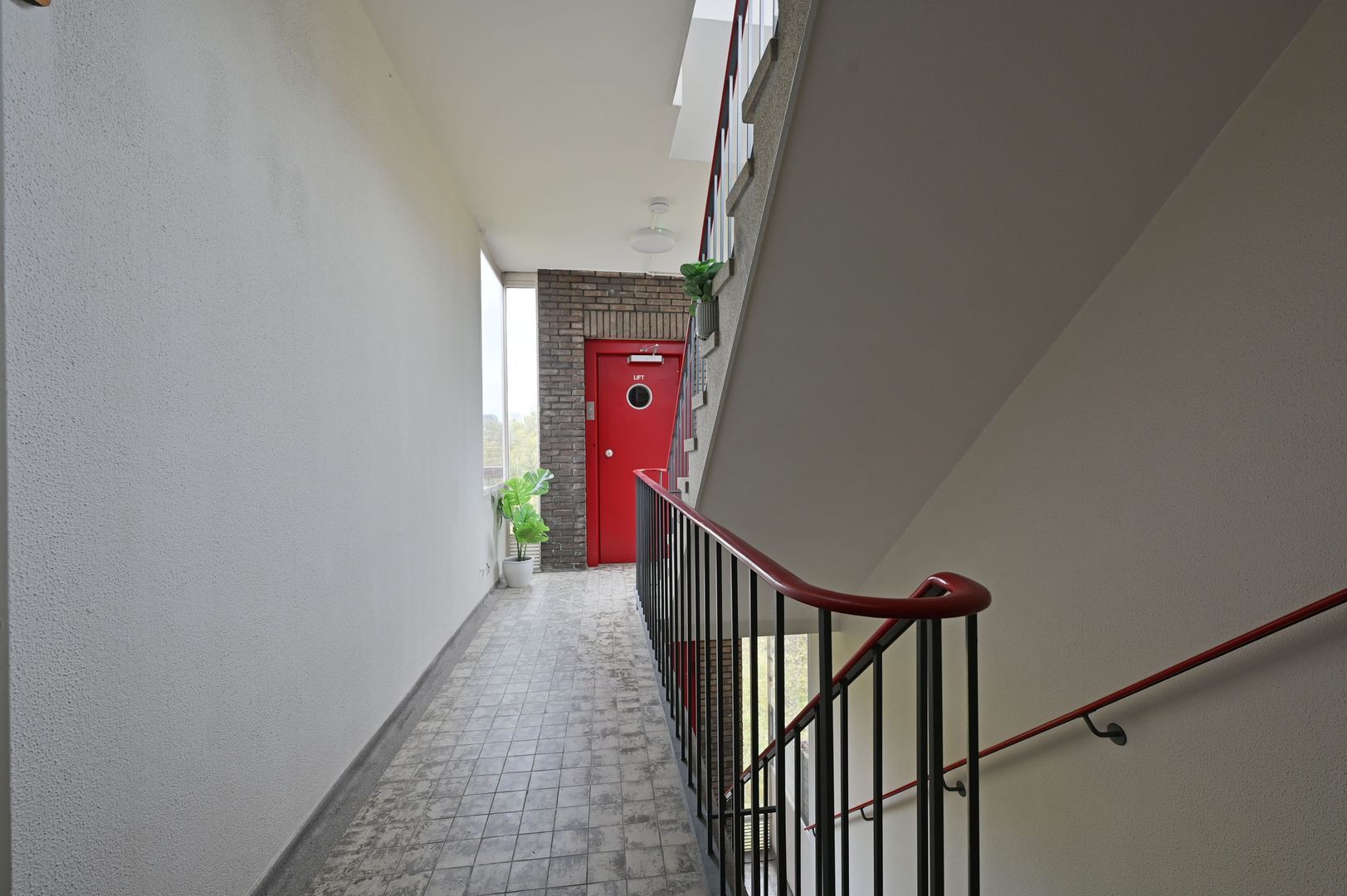 Van Nijenrodeweg 572, Amsterdam foto-13