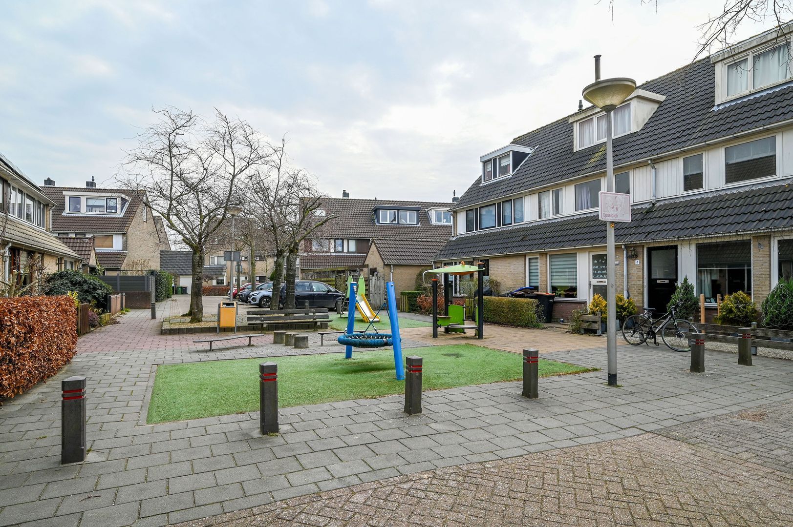 Floraronde 243, Velserbroek foto-24