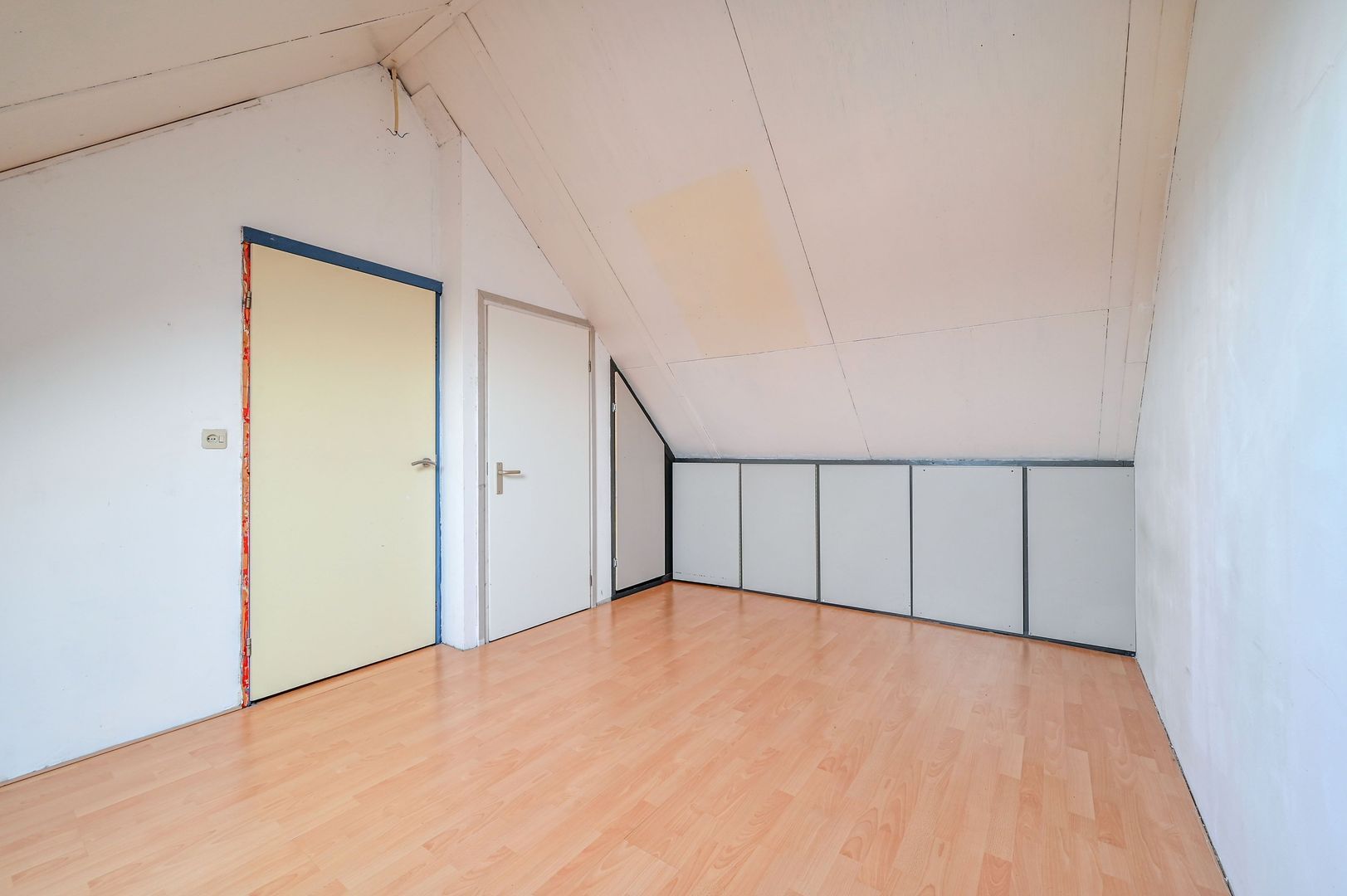 Floraronde 243, Velserbroek foto-15