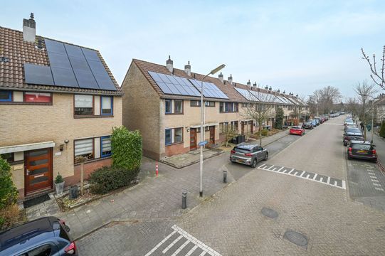 Floraronde 243, Velserbroek