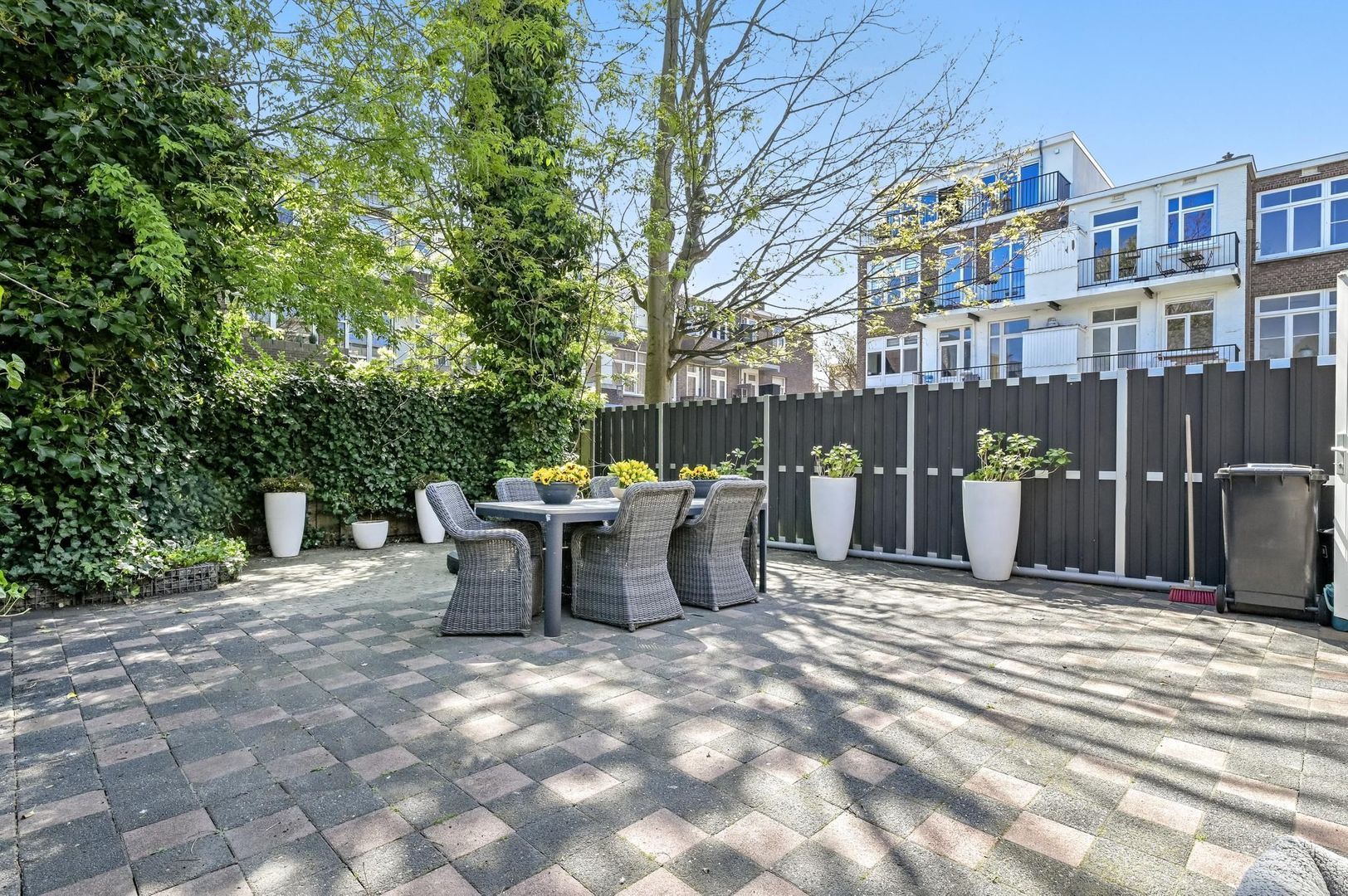 Vlierboomstraat 570, Den Haag foto-0 blur