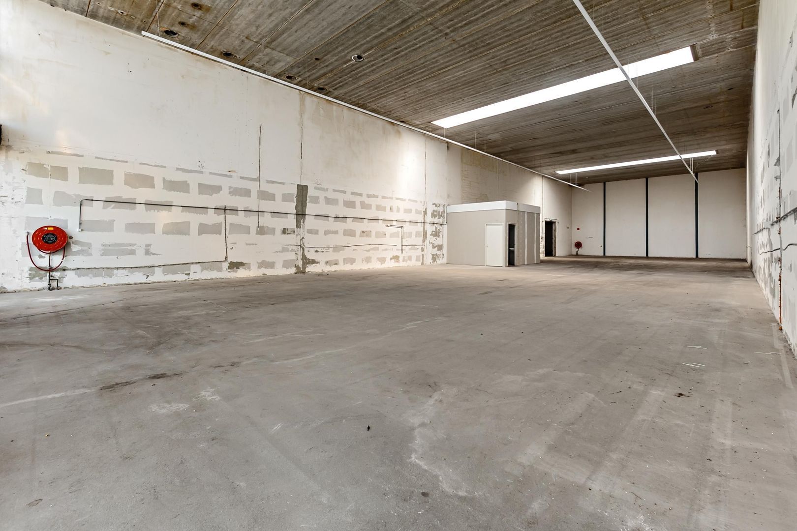 Zernikeweg 63, Middelharnis foto-1 blur