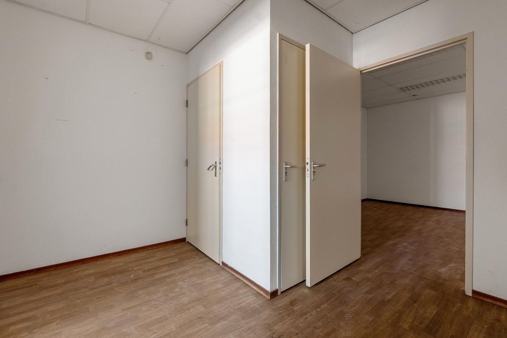 Zernikeweg 63, Middelharnis foto-17 blur