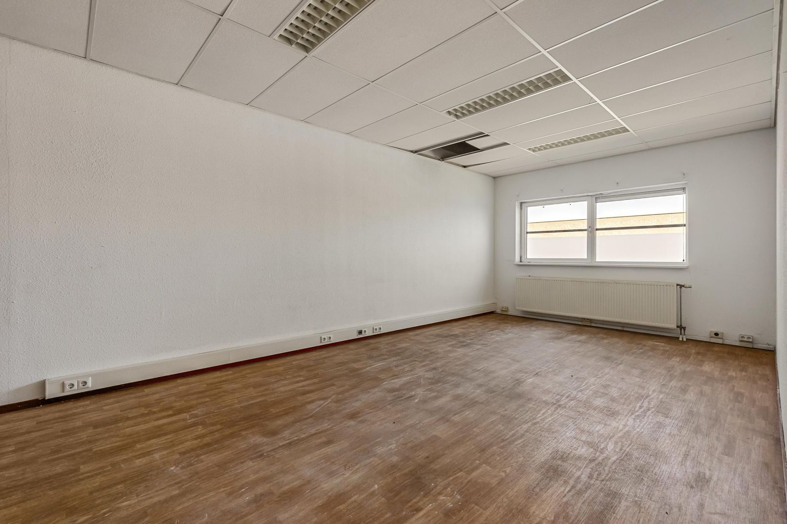 Zernikeweg 63, Middelharnis foto-2 blur