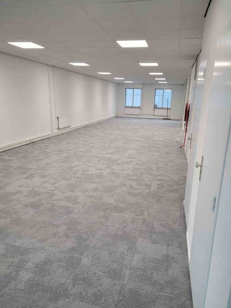 Innsbruckweg 45, Rotterdam foto-5 blur