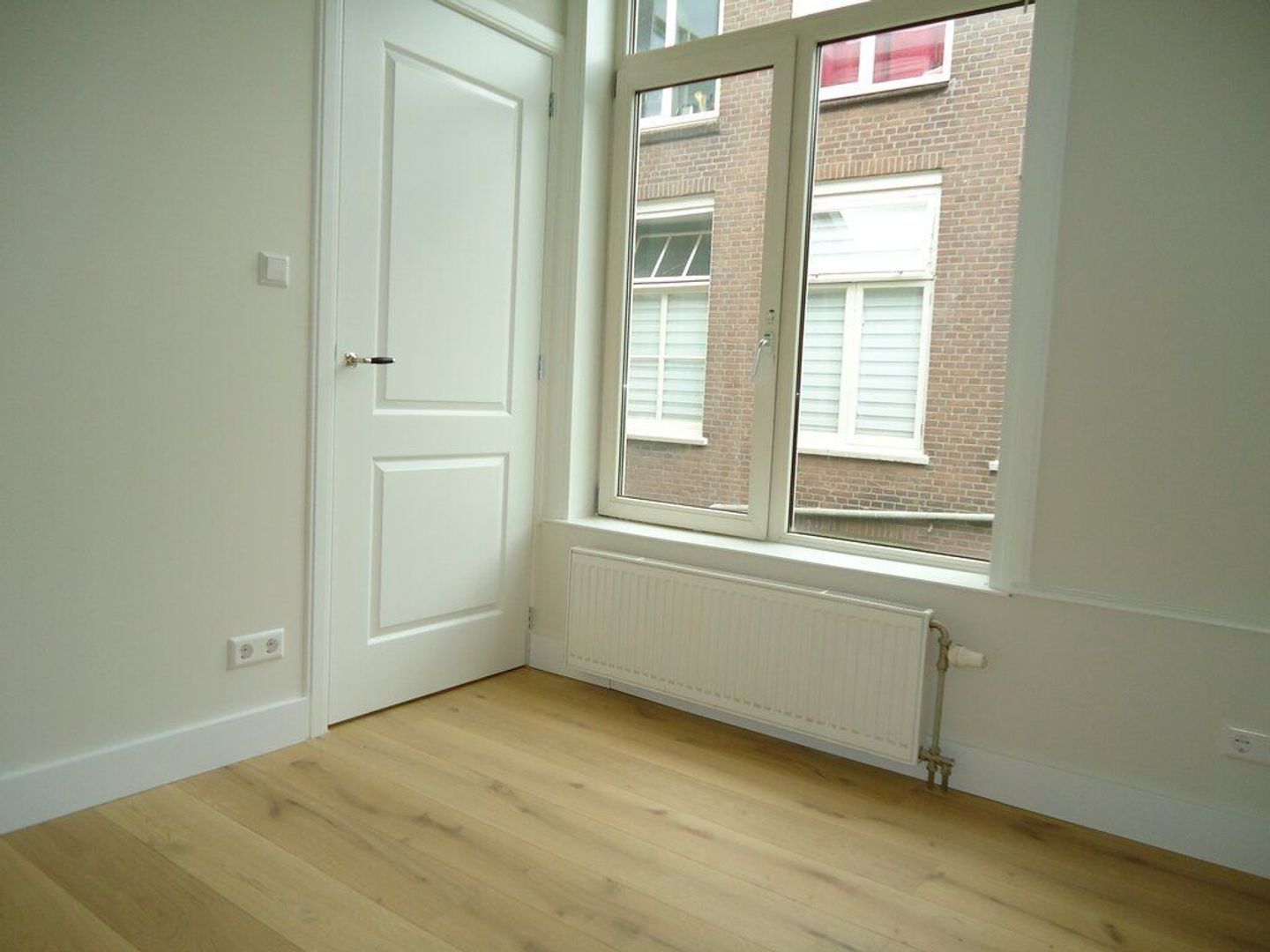 Johannes Camphuijsstraat 88, Den Haag foto-11 blur