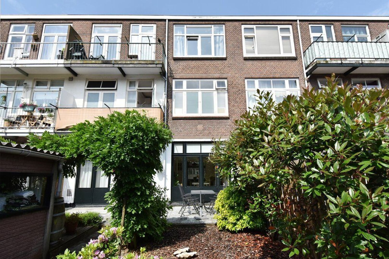 van de Wateringelaan 180, Voorburg foto-22 blur