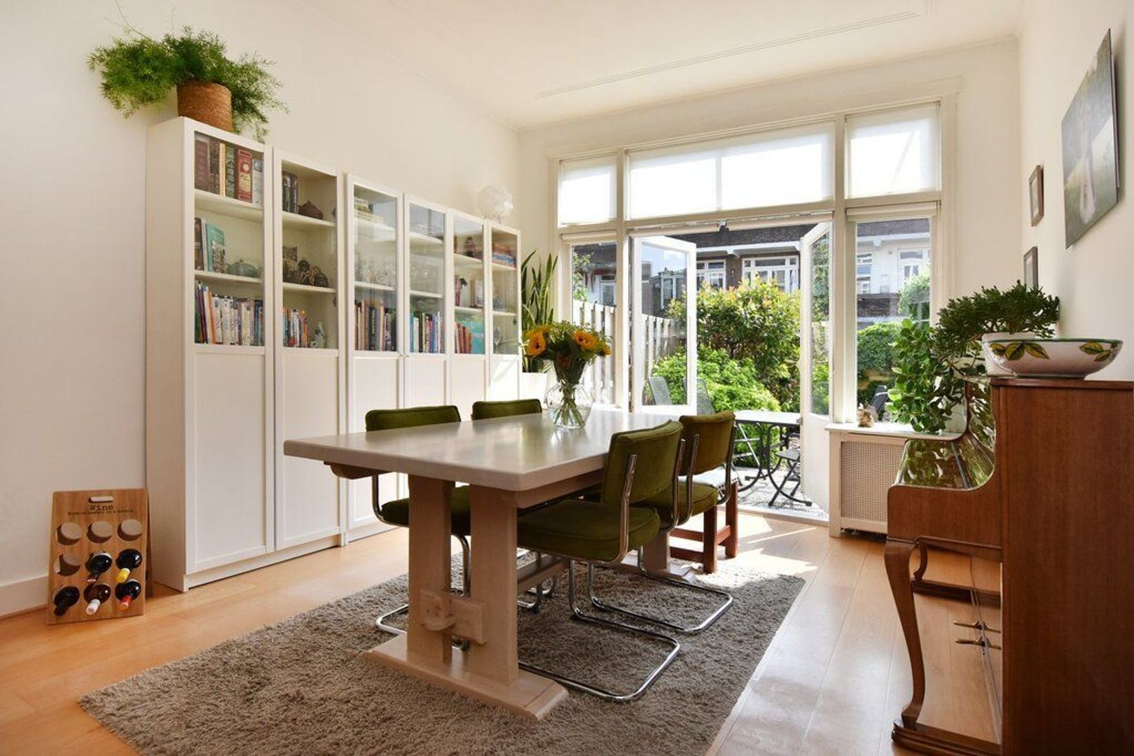van de Wateringelaan 180, Voorburg foto-11 blur