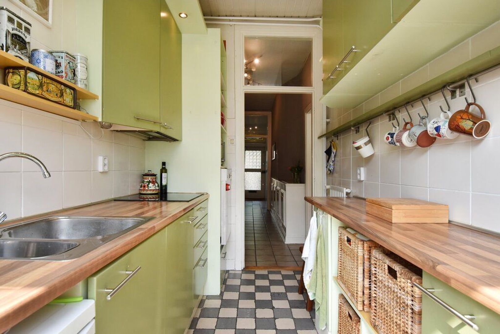 van de Wateringelaan 180, Voorburg foto-24 blur