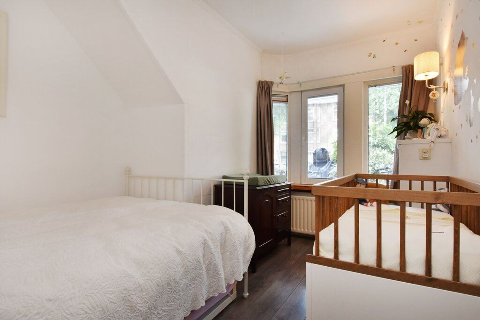 van de Wateringelaan 180, Voorburg foto-29 blur