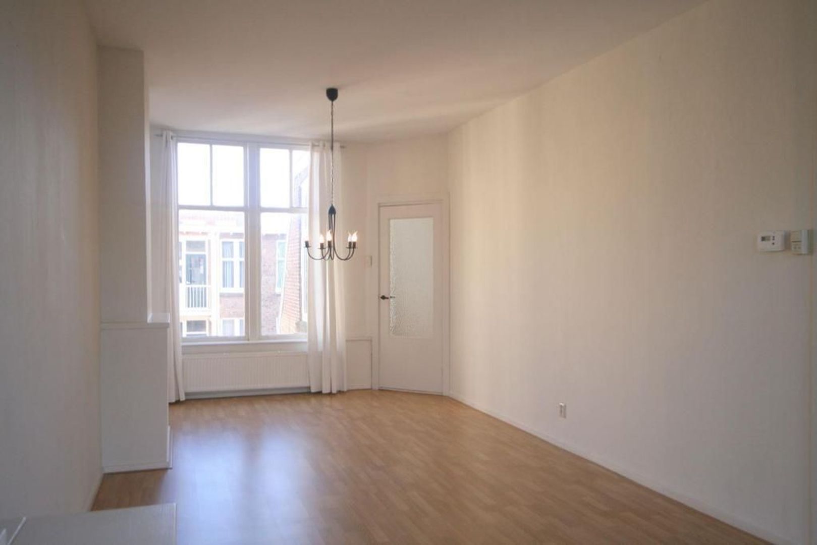 Johannes Camphuijsstraat 66, Den Haag foto-1 blur