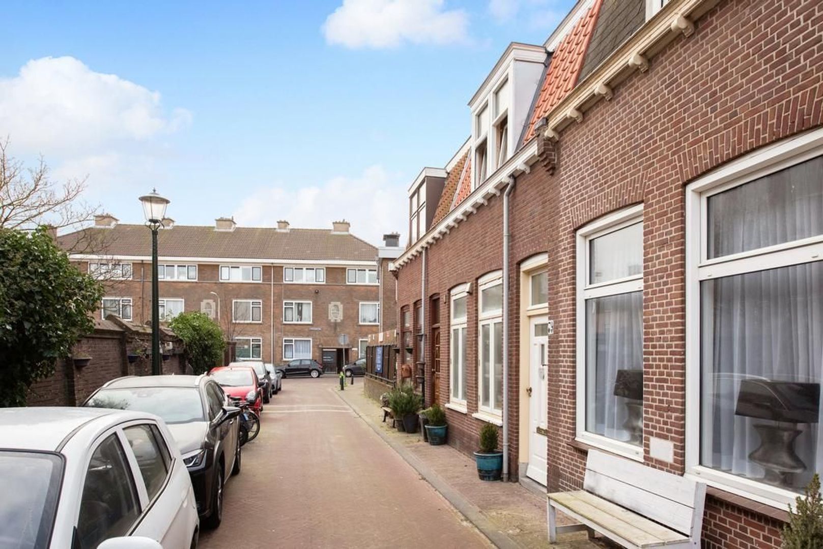 Rastraat 79, Den Haag foto-1 blur