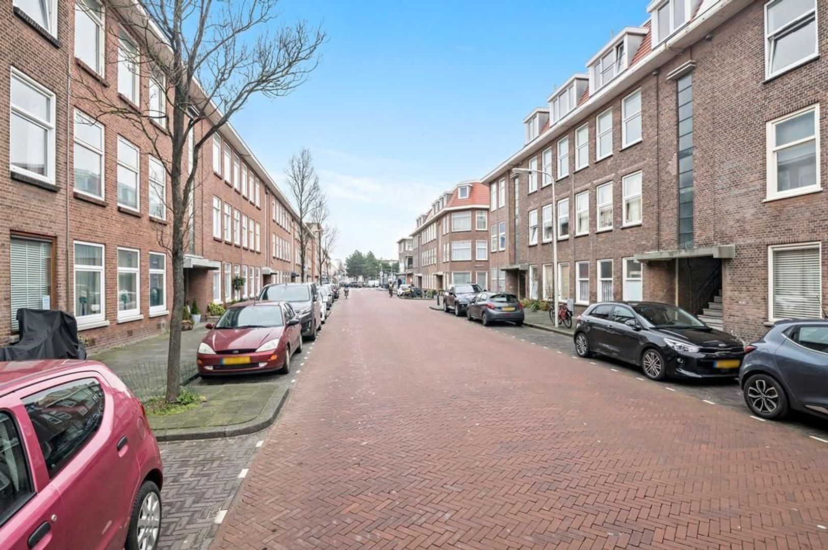 Pluvierstraat 312, Den Haag foto-2 blur