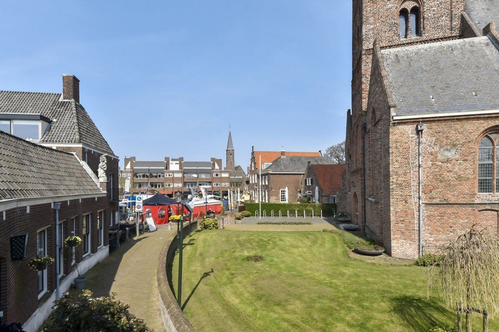 Kerkstraat 3, Naaldwijk foto-38 blur
