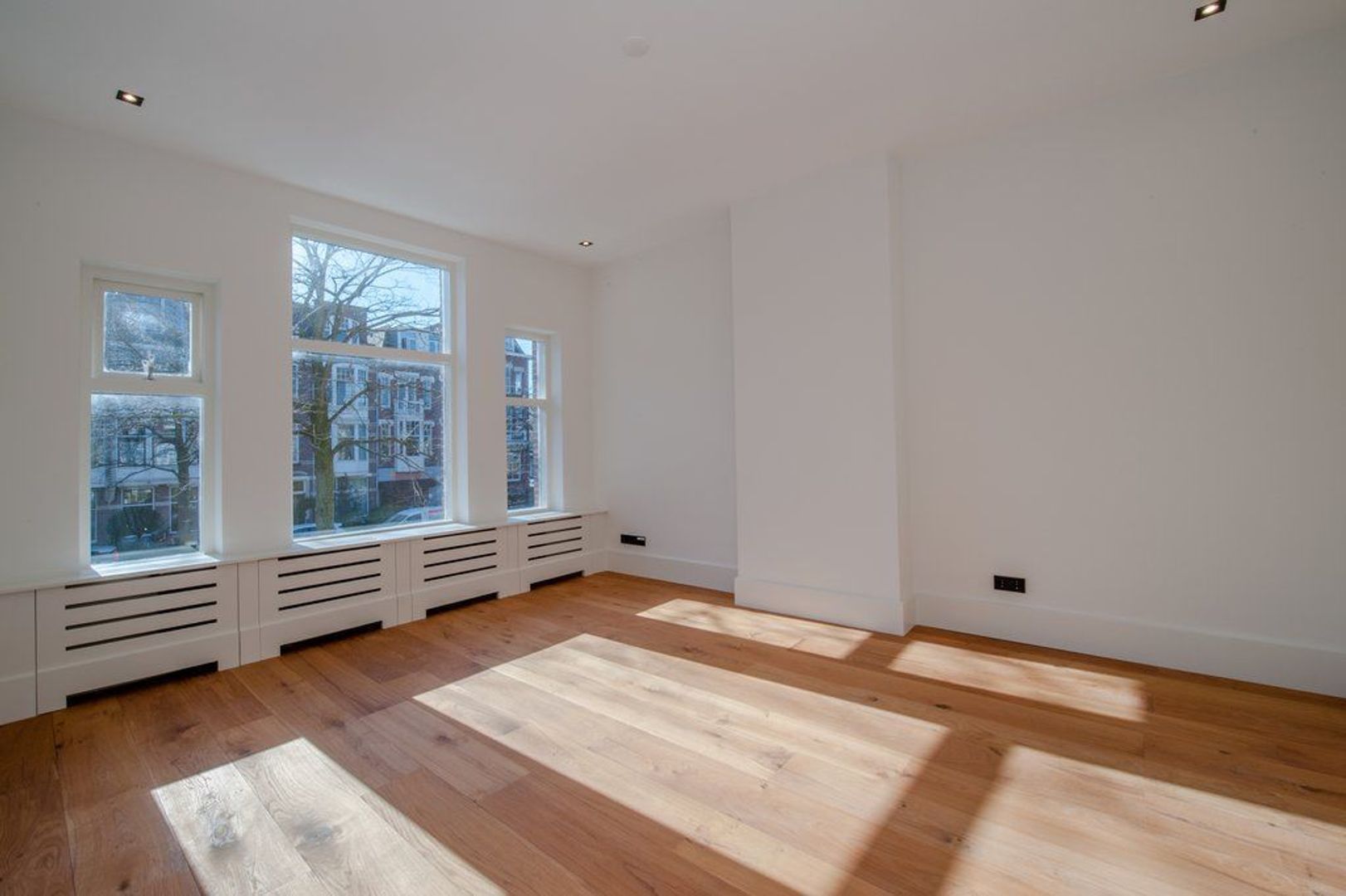 Laan van Nieuw-Oost-Indie 222, Den Haag foto-37 blur