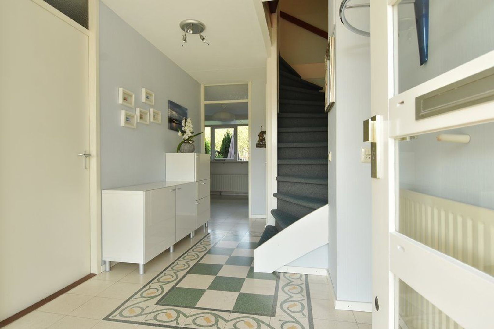 Laan van der Kroft 42, Den Haag foto-2 blur