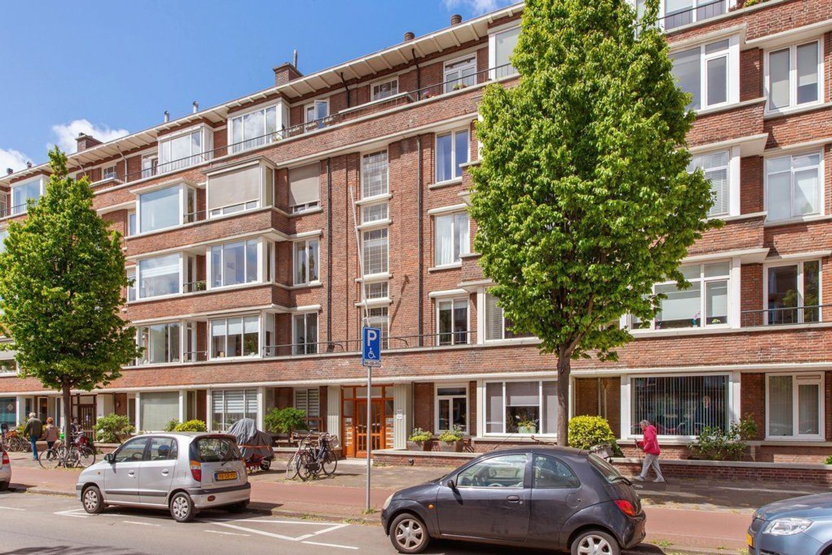 Laan van Meerdervoort 1547, Den Haag foto-1 blur