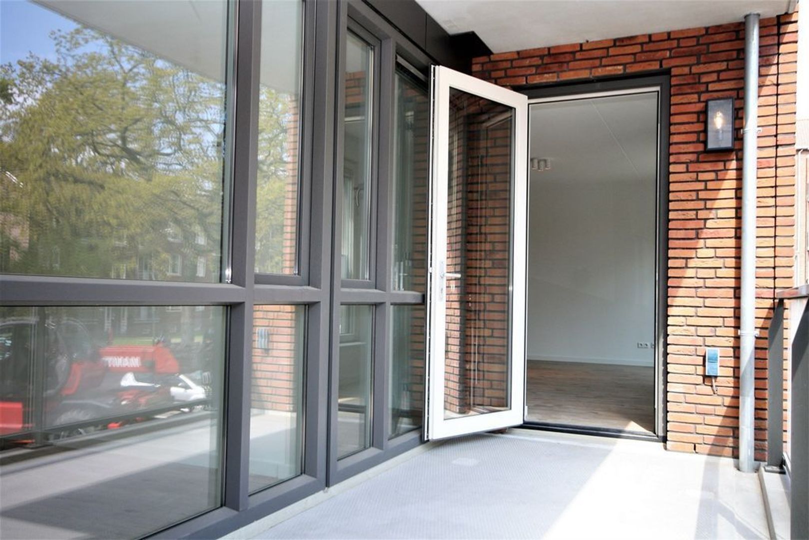 van Vollenhovenlaan 122, Rijswijk foto-11 blur